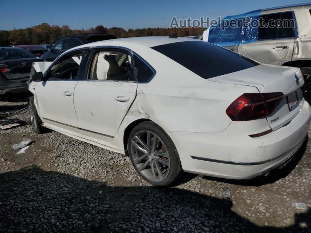 2017 Volkswagen Passat R-line Белый vin: 1VWDT7A32HC030182