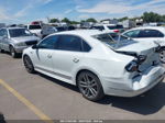 2017 Volkswagen Passat R-line W/comfort Pkg Белый vin: 1VWDT7A32HC041263