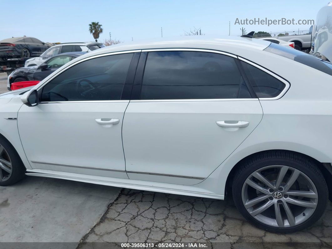 2017 Volkswagen Passat 1.8t R-line White vin: 1VWDT7A32HC042302