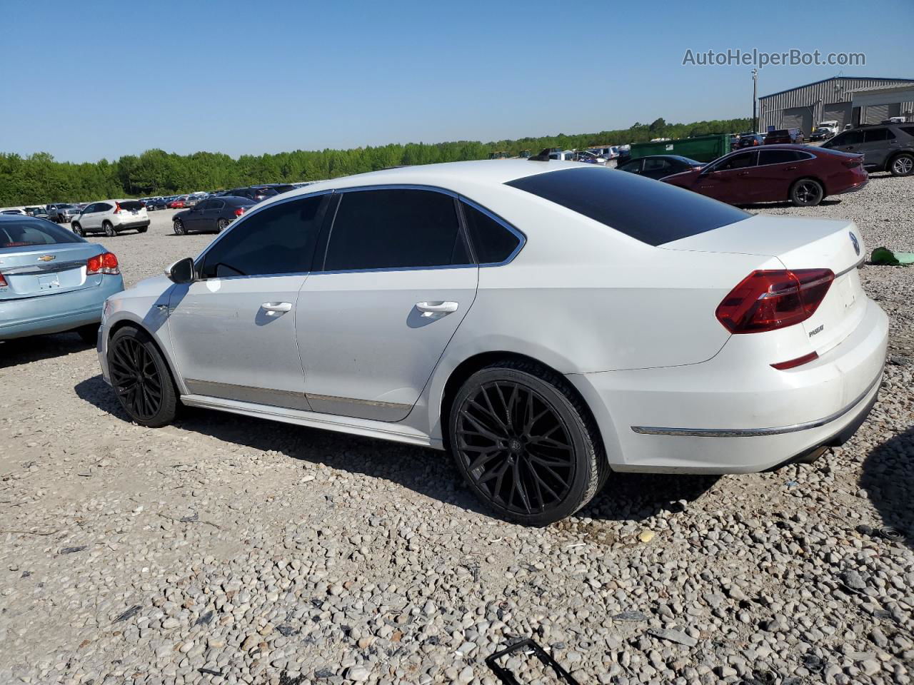 2017 Volkswagen Passat R-line White vin: 1VWDT7A32HC055261