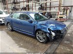 2017 Volkswagen Passat 1.8t R-line Синий vin: 1VWDT7A33HC051624