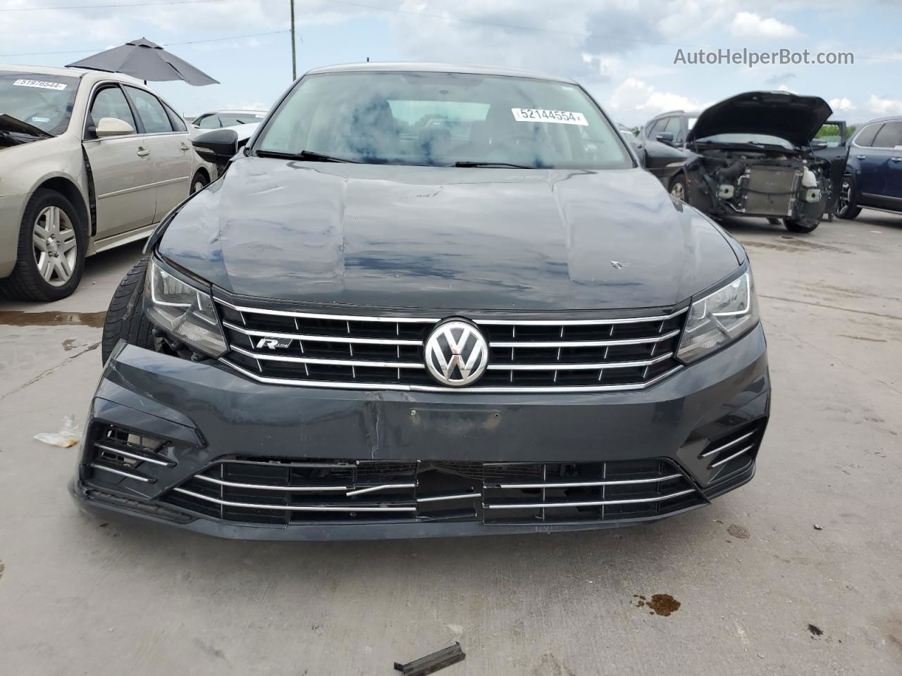 2017 Volkswagen Passat R-line Серый vin: 1VWDT7A34HC007129