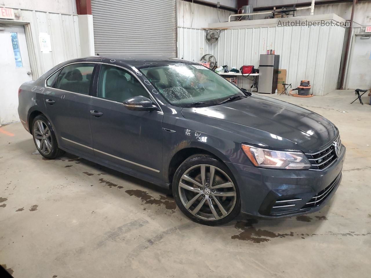 2017 Volkswagen Passat R-line Charcoal vin: 1VWDT7A34HC039532