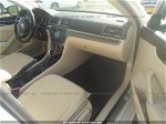2017 Volkswagen Passat R-line W/comfort Pkg Белый vin: 1VWDT7A36HC080714