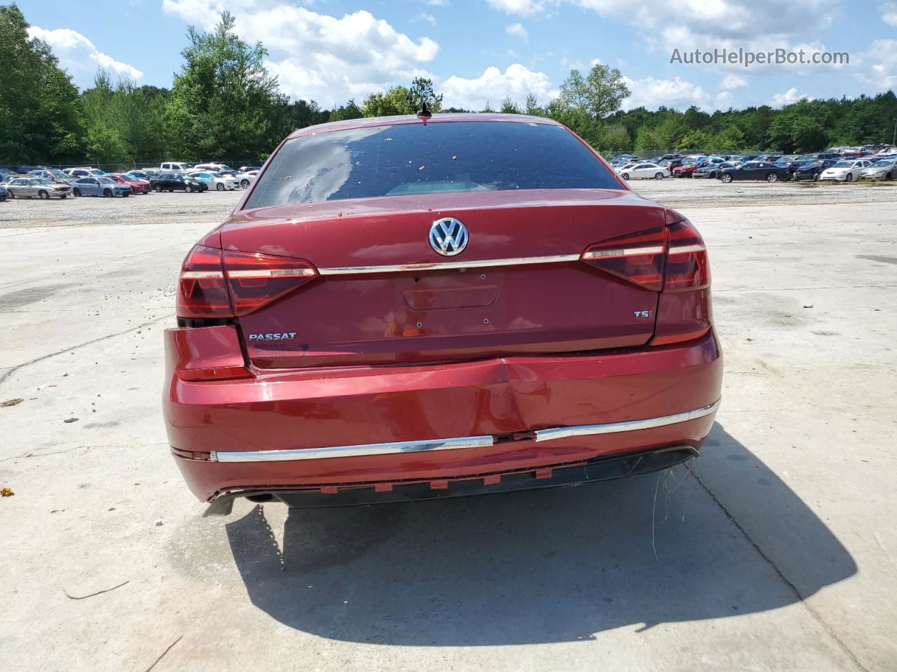 2017 Volkswagen Passat R-line Red vin: 1VWDT7A37HC006301