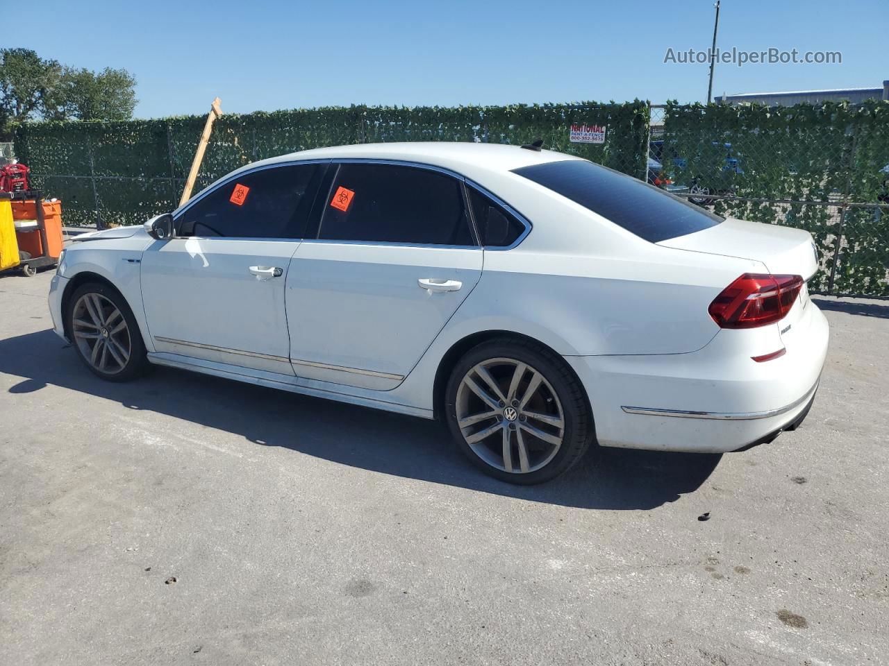 2017 Volkswagen Passat R-line White vin: 1VWDT7A37HC016293