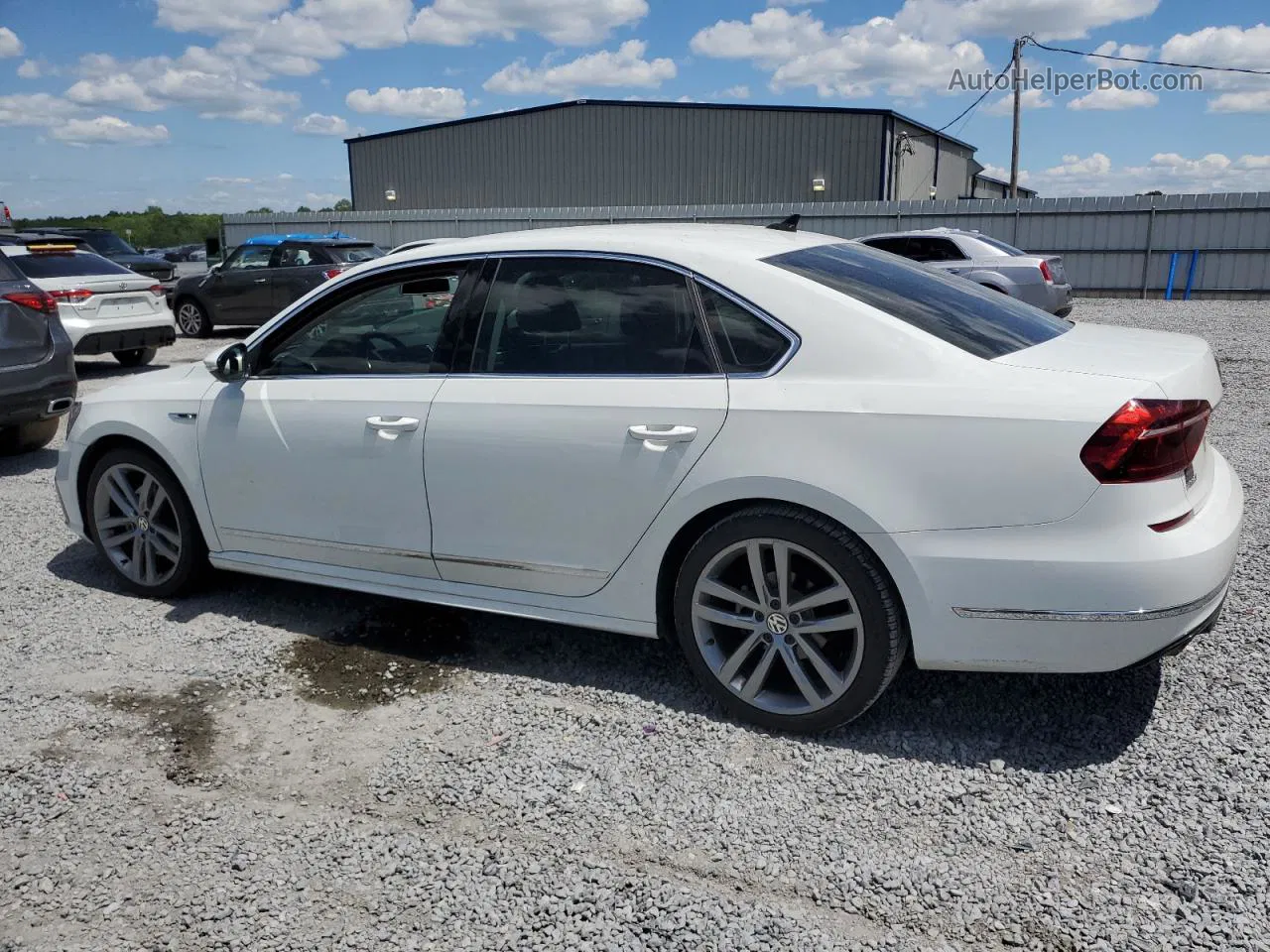 2017 Volkswagen Passat R-line White vin: 1VWDT7A37HC018769