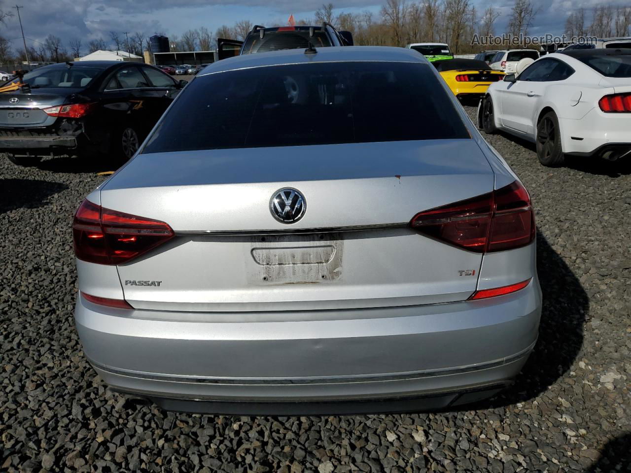 2017 Volkswagen Passat R-line Silver vin: 1VWDT7A37HC028332