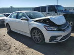 2017 Volkswagen Passat R-line Белый vin: 1VWDT7A37HC051691