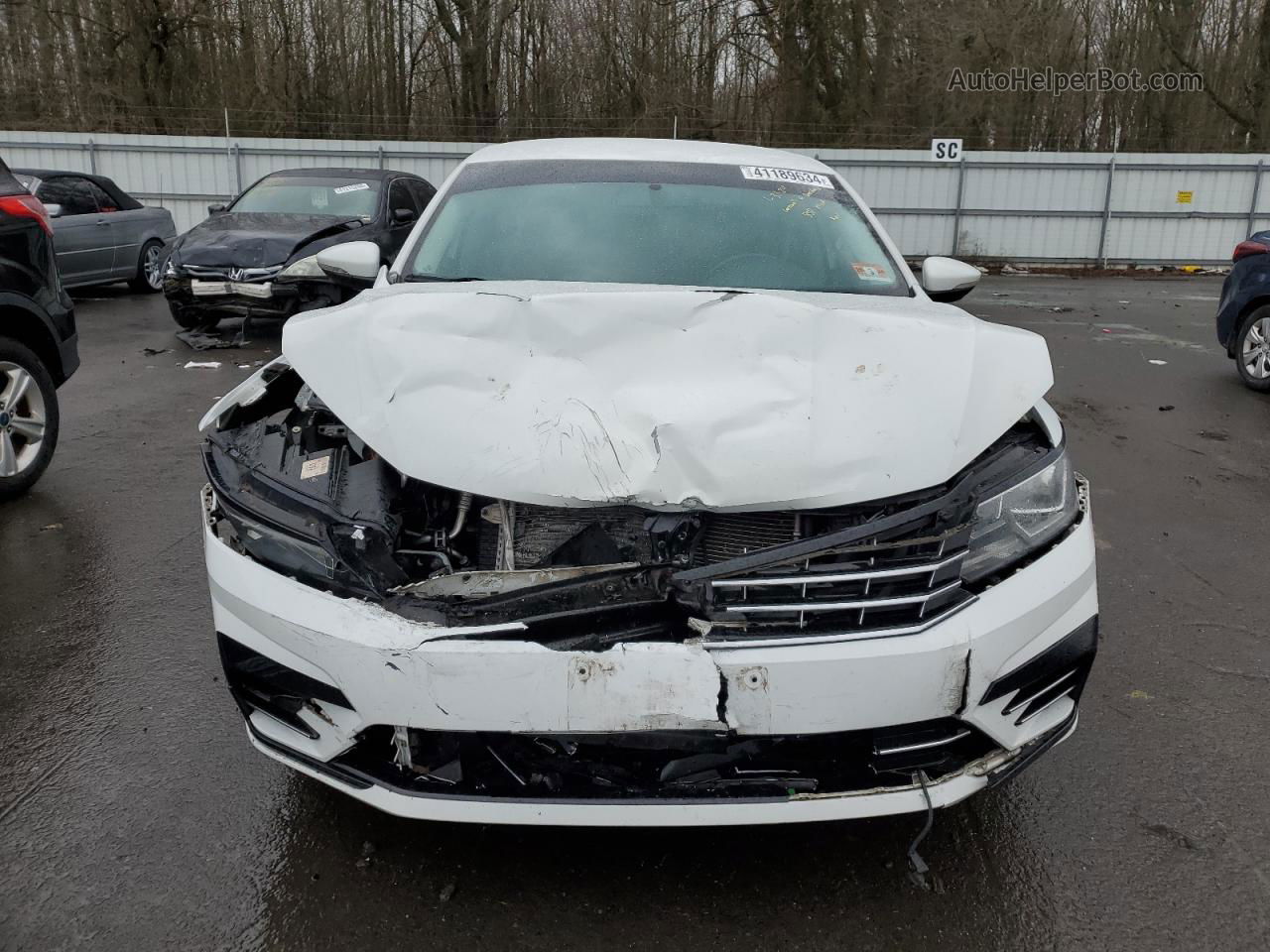 2017 Volkswagen Passat R-line White vin: 1VWDT7A38HC008445