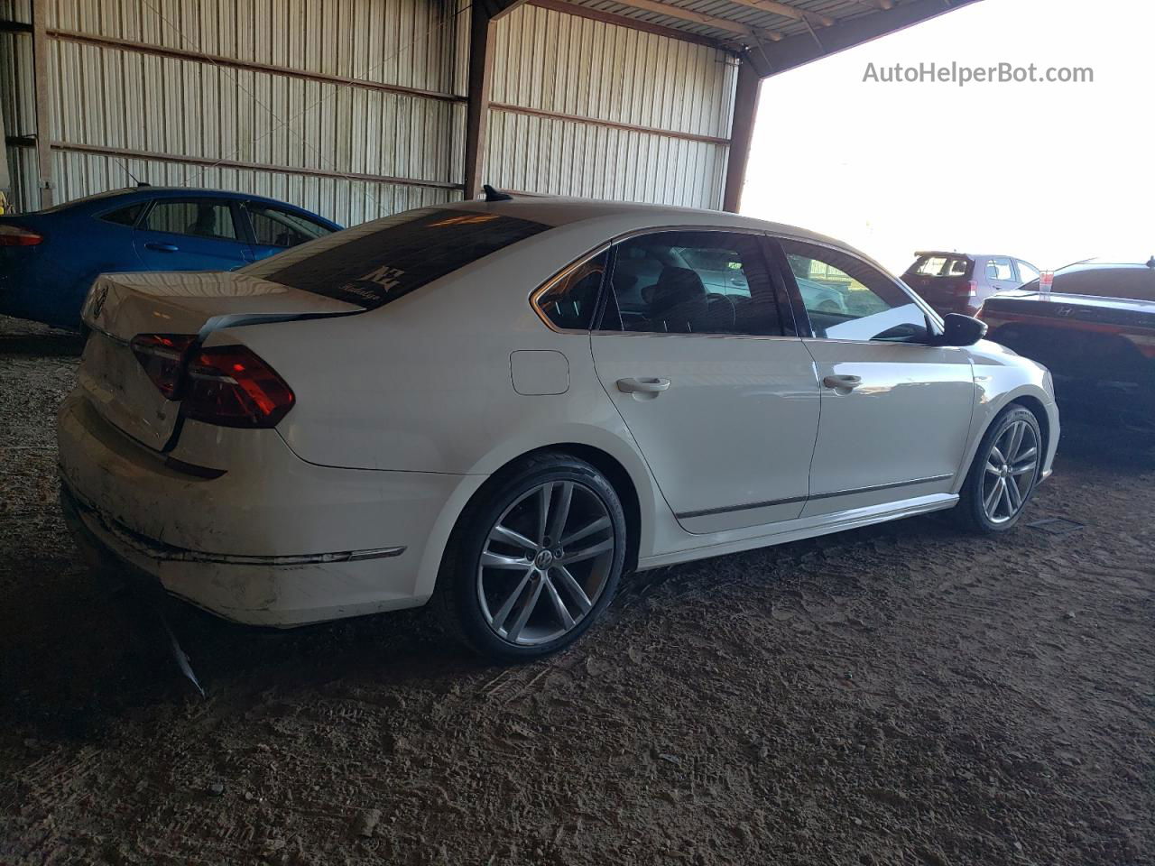 2017 Volkswagen Passat R-line White vin: 1VWDT7A39HC001956