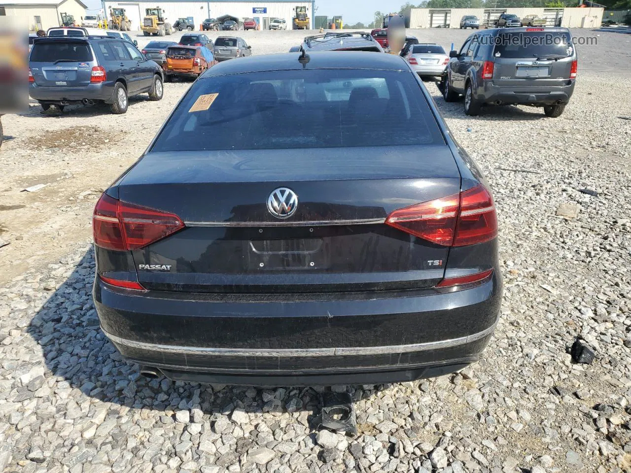 2017 Volkswagen Passat R-line Черный vin: 1VWDT7A39HC066189