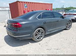 2017 Volkswagen Passat 1.8t R-line Серый vin: 1VWDT7A39HC066886