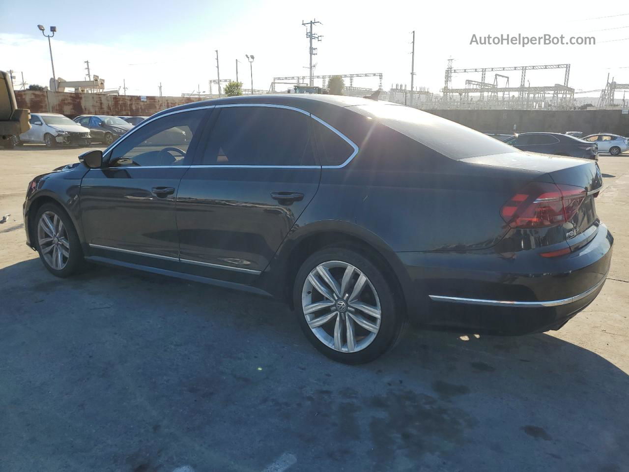 2017 Volkswagen Passat Se Black vin: 1VWGT7A31HC044698