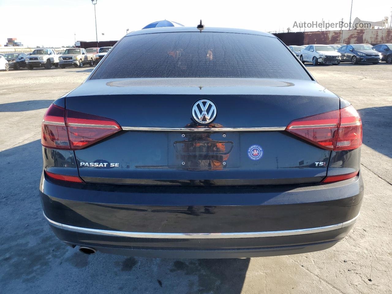 2017 Volkswagen Passat Se Black vin: 1VWGT7A31HC044698