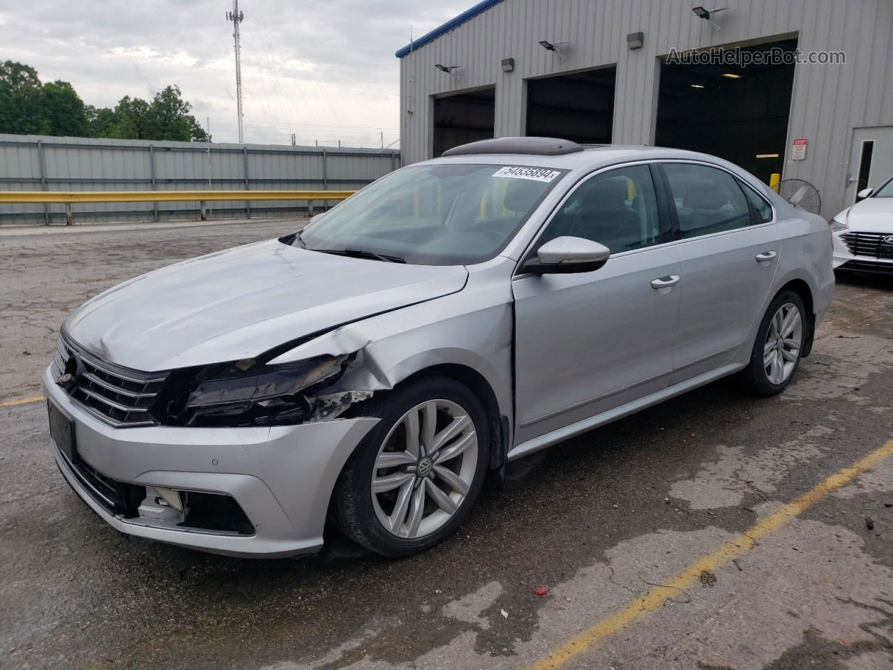 2017 Volkswagen Passat Se Silver vin: 1VWGT7A35HC043876