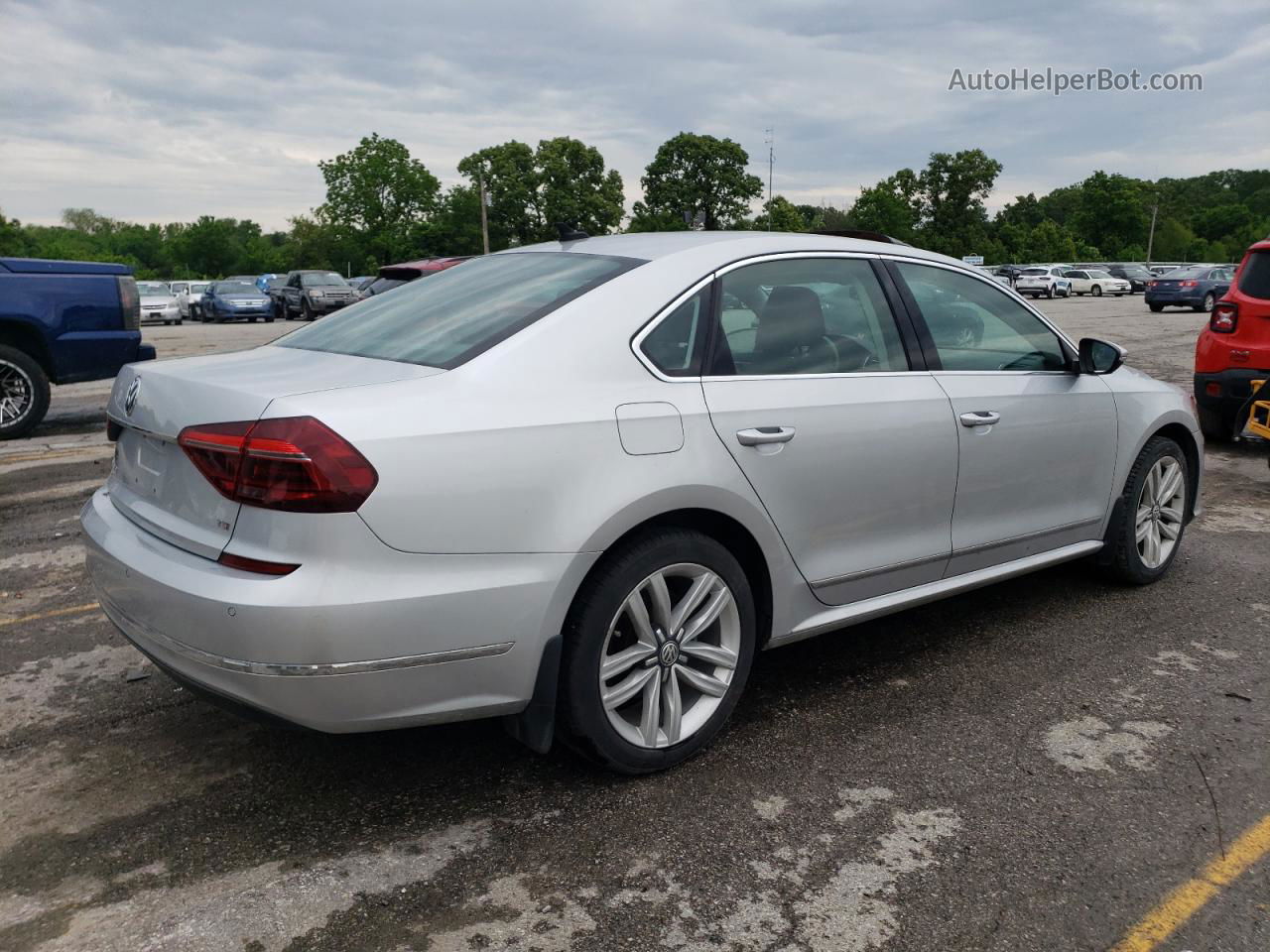 2017 Volkswagen Passat Se Silver vin: 1VWGT7A35HC043876