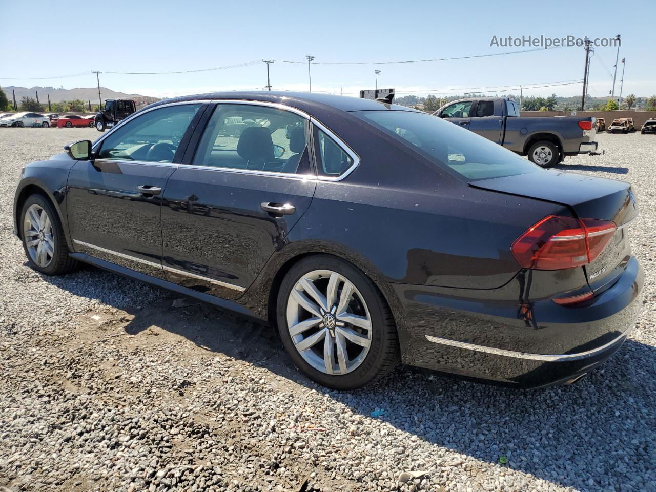 2017 Volkswagen Passat Se Черный vin: 1VWGT7A38HC036310