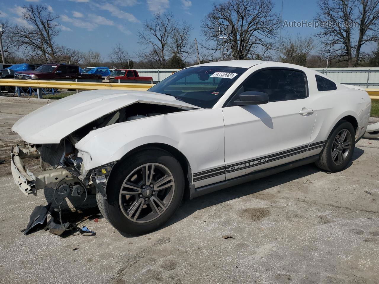 2011 Ford Mustang  Белый vin: 1ZVBP8AM0B5119805