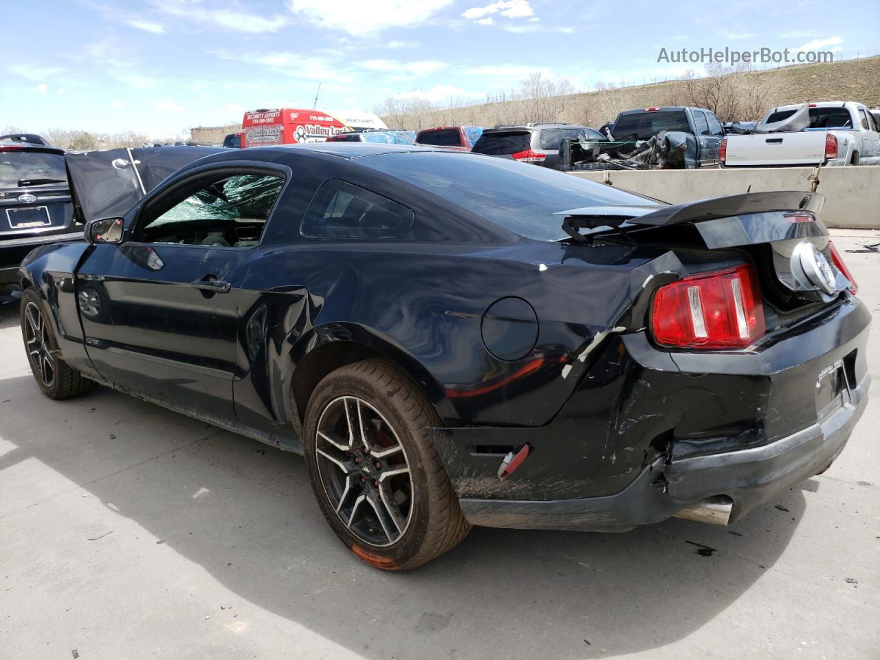 2011 Ford Mustang  Черный vin: 1ZVBP8AM0B5145594