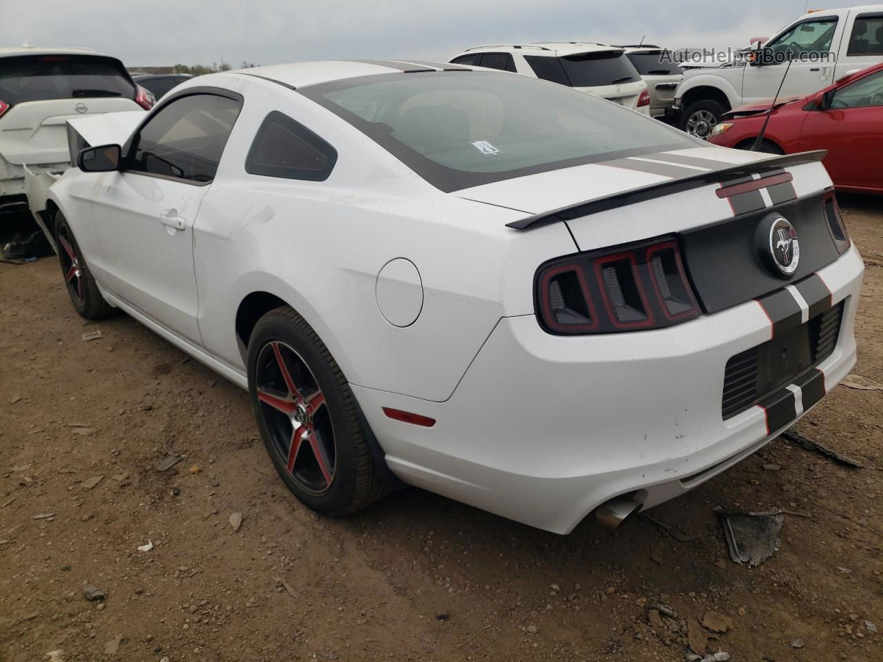 2014 Ford Mustang  White vin: 1ZVBP8AM0E5273158