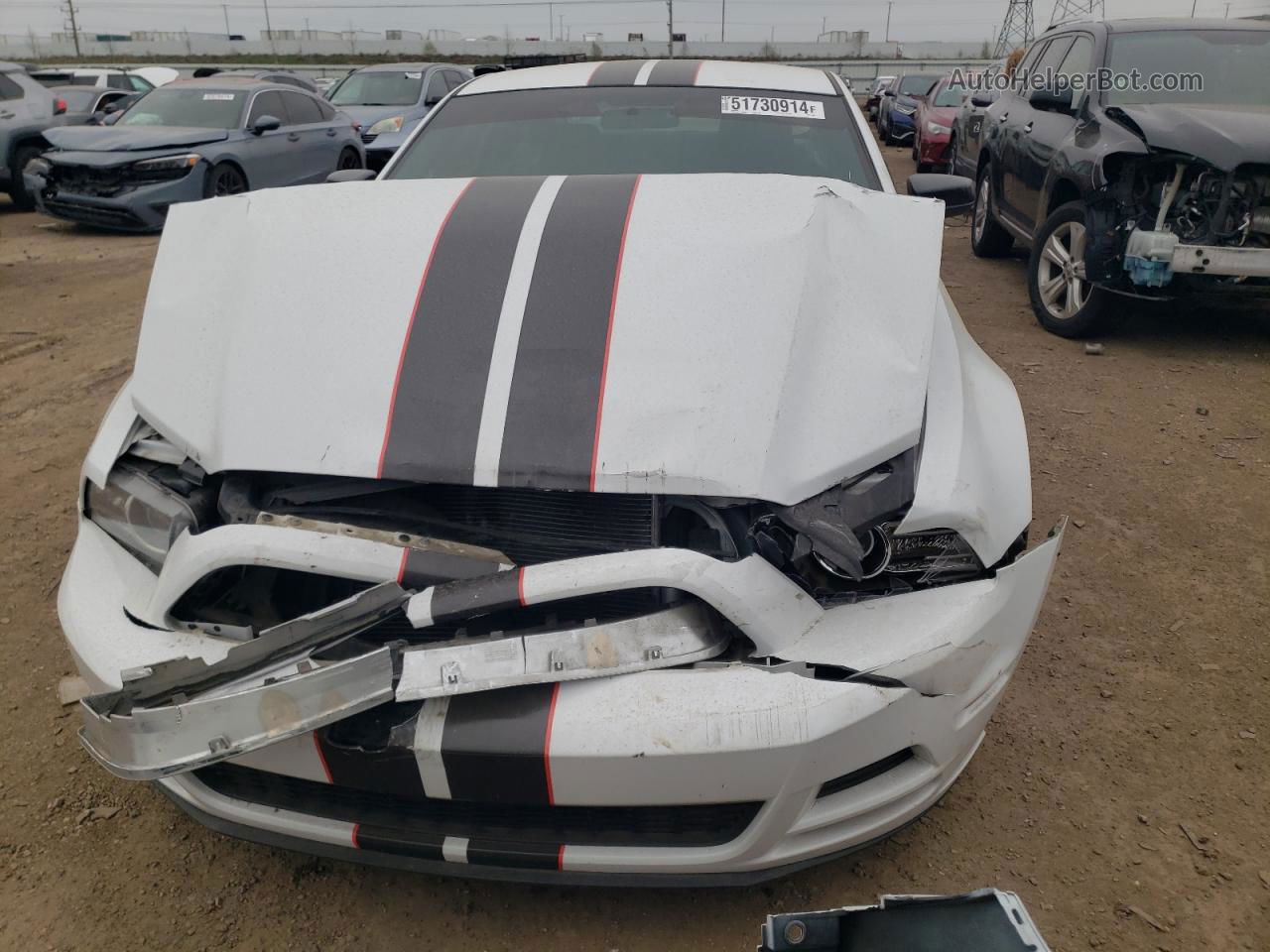 2014 Ford Mustang  White vin: 1ZVBP8AM0E5273158