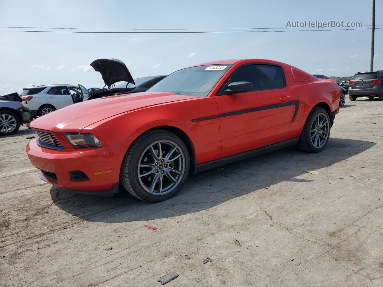 2011 Ford Mustang  Red vin: 1ZVBP8AM1B5121594