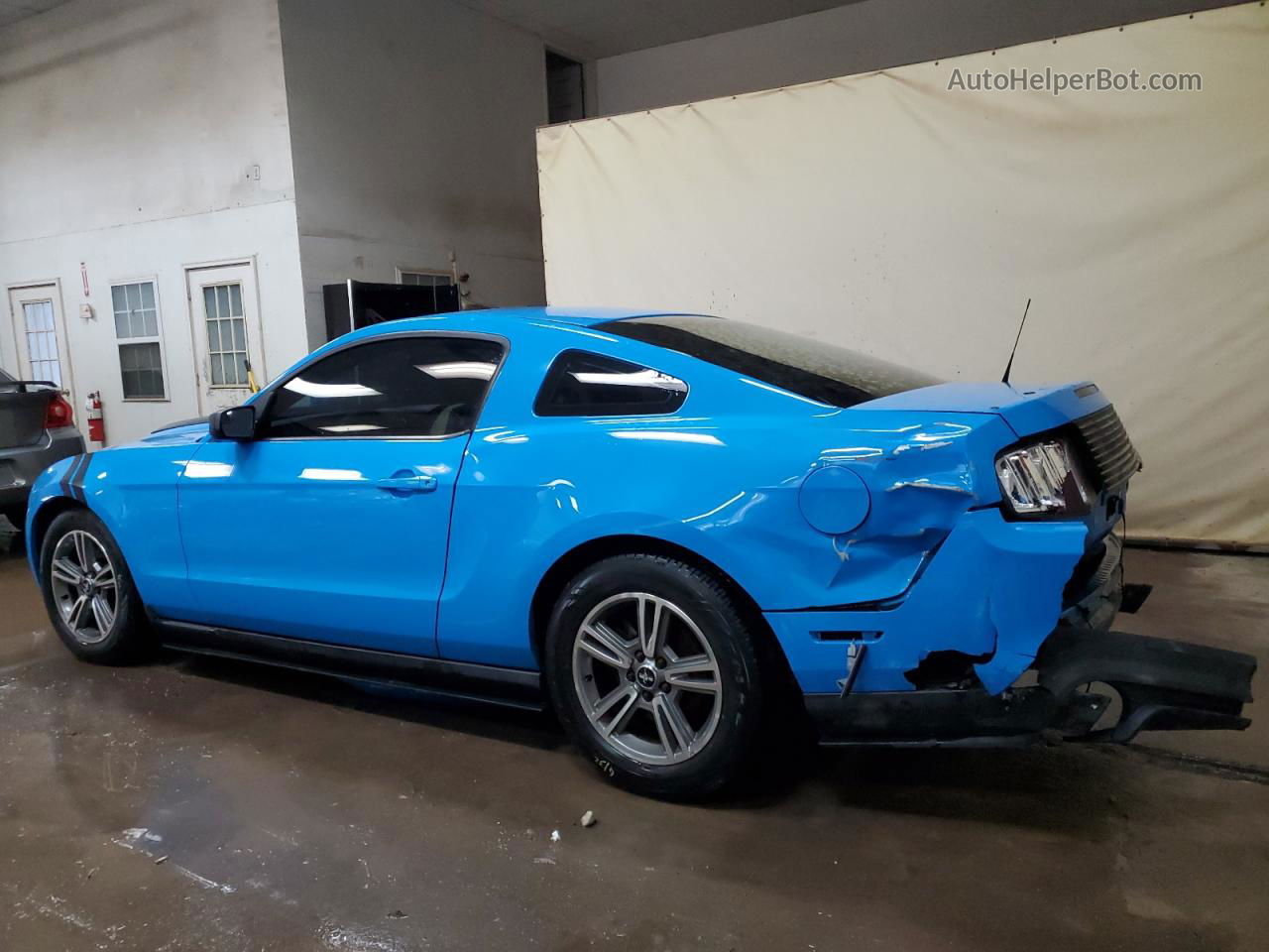 2011 Ford Mustang  Blue vin: 1ZVBP8AM3B5162048