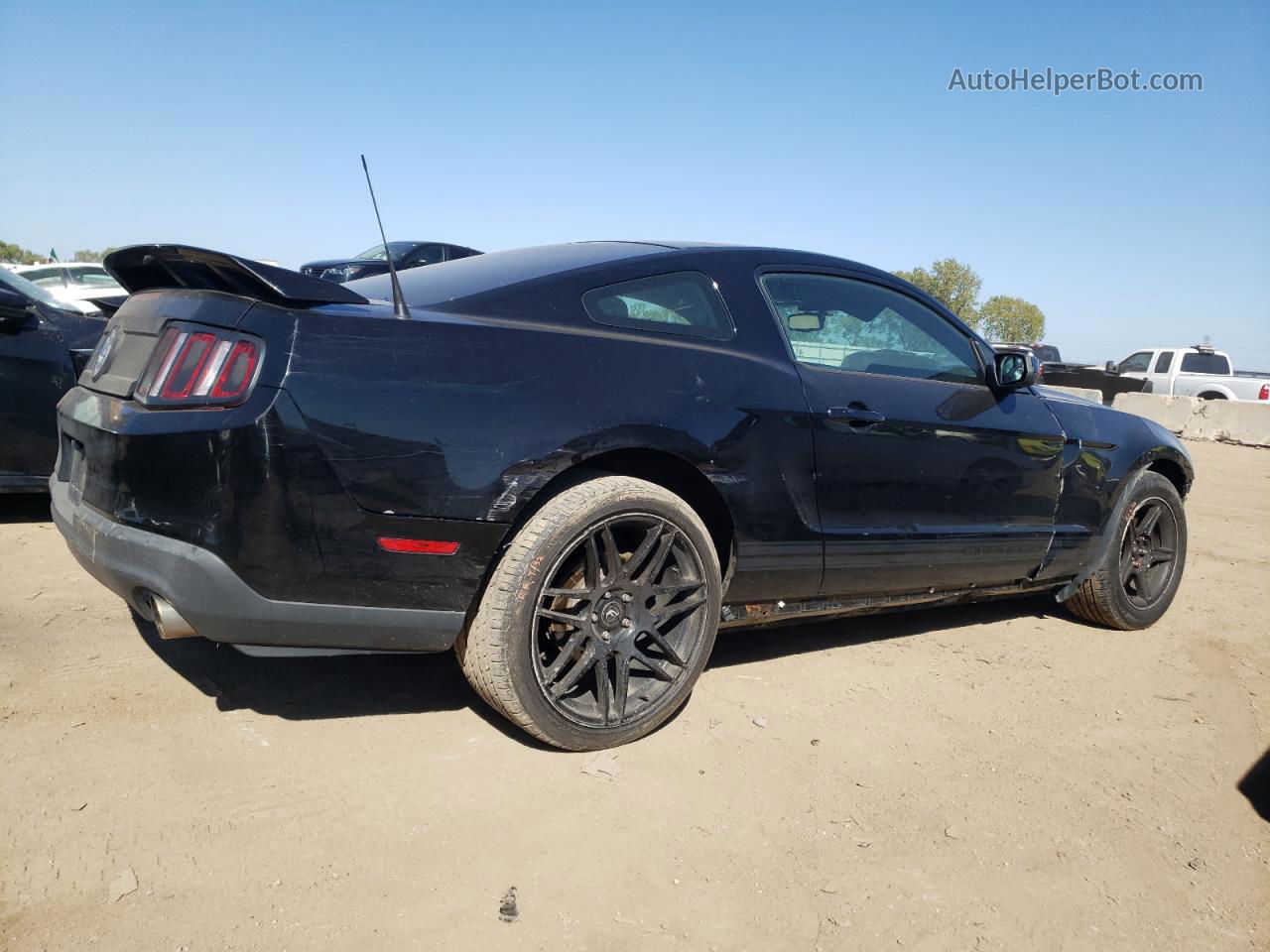 2011 Ford Mustang  Black vin: 1ZVBP8AM4B5102988