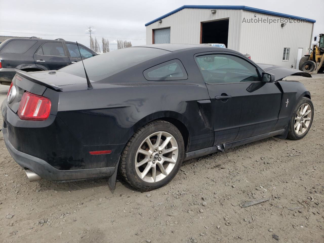 2011 Ford Mustang  Black vin: 1ZVBP8AM4B5134579