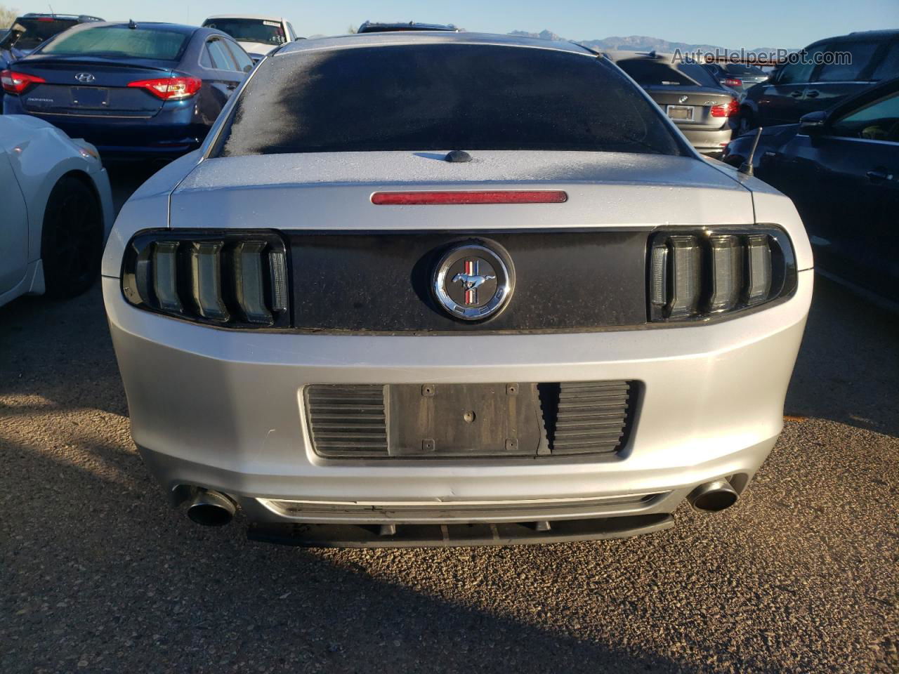 2014 Ford Mustang  Silver vin: 1ZVBP8AM4E5286351