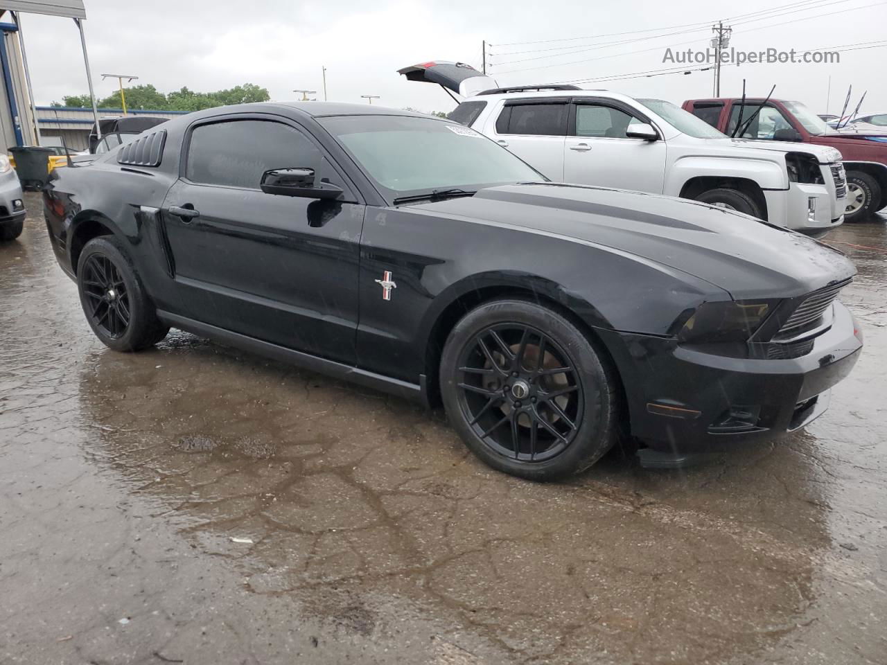 2011 Ford Mustang  Black vin: 1ZVBP8AM5B5152072