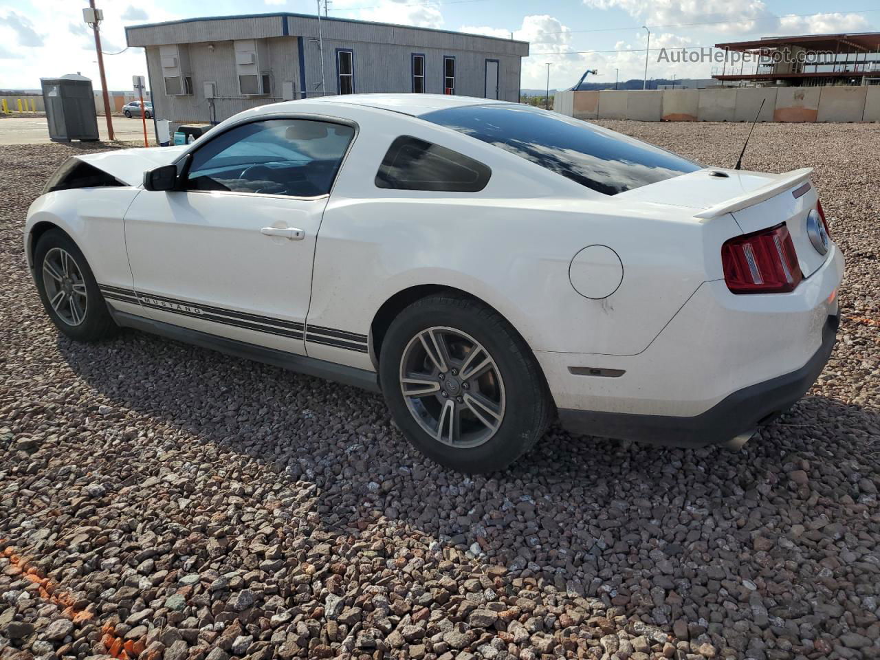 2011 Ford Mustang  White vin: 1ZVBP8AM7B5119851