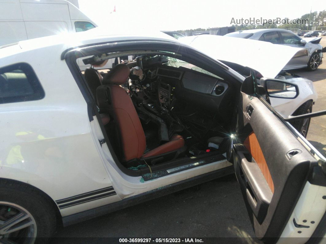 2011 Ford Mustang V6 White vin: 1ZVBP8AM8B5106302