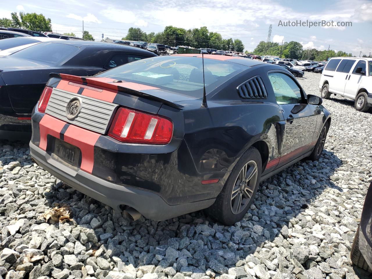 2011 Ford Mustang  Black vin: 1ZVBP8AM8B5121608