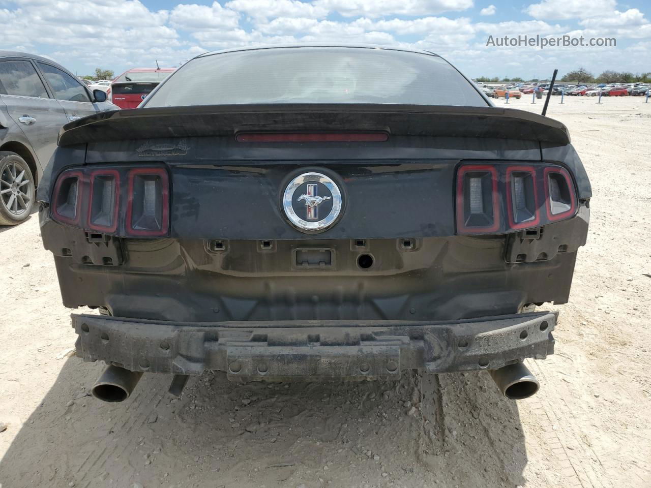 2014 Ford Mustang  Black vin: 1ZVBP8AM8E5284361