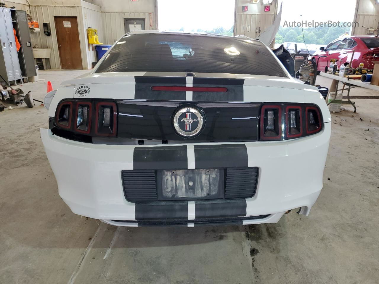 2014 Ford Mustang  White vin: 1ZVBP8AM9E5309848