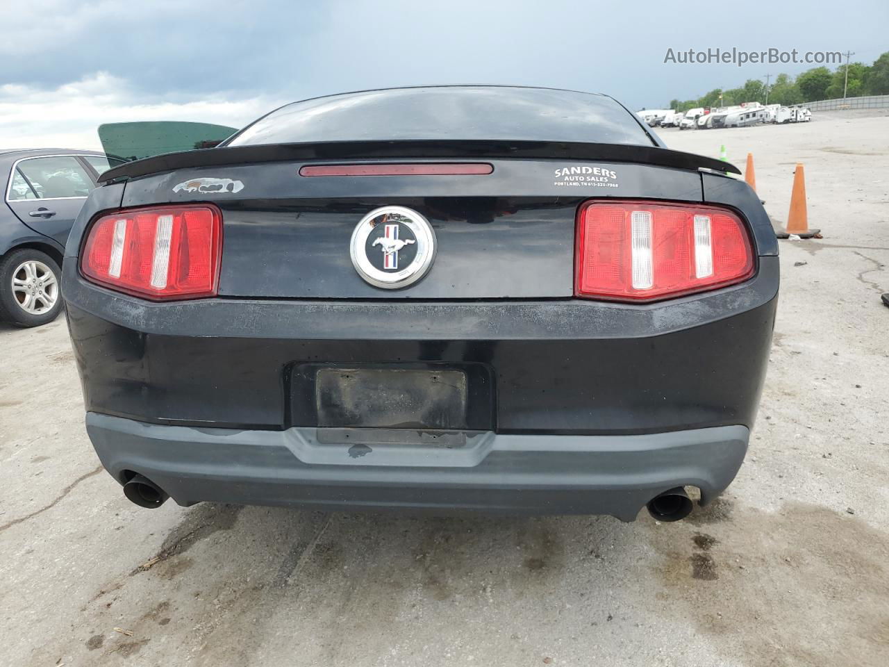 2011 Ford Mustang  Black vin: 1ZVBP8AMXB5128642