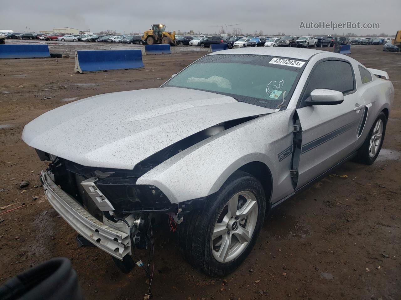 2011 Ford Mustang Gt Серебряный vin: 1ZVBP8CF4B5104710