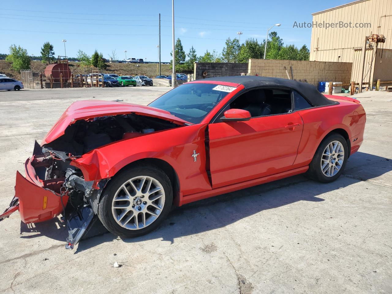 2014 Ford Mustang  Red vin: 1ZVBP8EM2E5290957