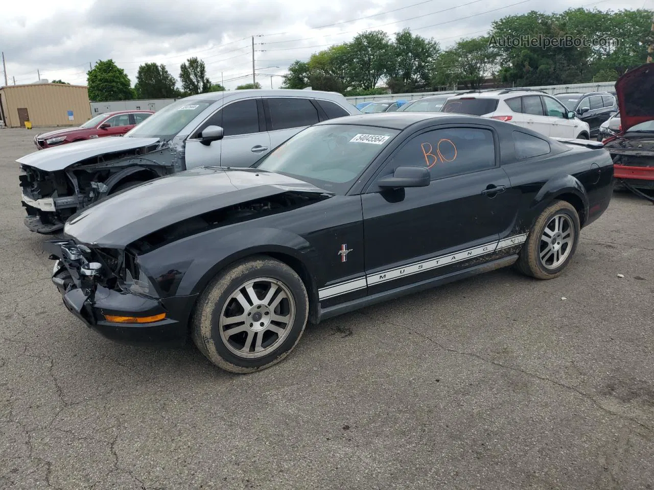 2008 Ford Mustang  Black vin: 1ZVHT80N685191634