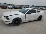 2008 Ford Mustang Gt White vin: 1ZVHT82H585132176