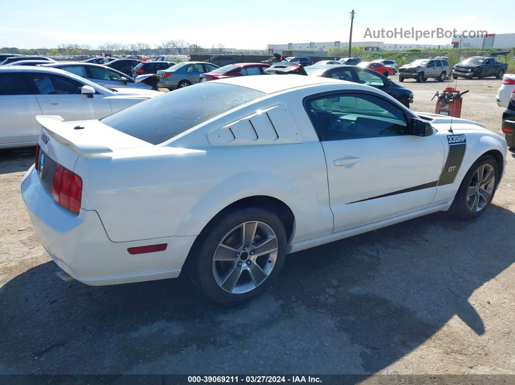 2008 Ford Mustang Gt Deluxe/gt Premium White vin: 1ZVHT82H585167977