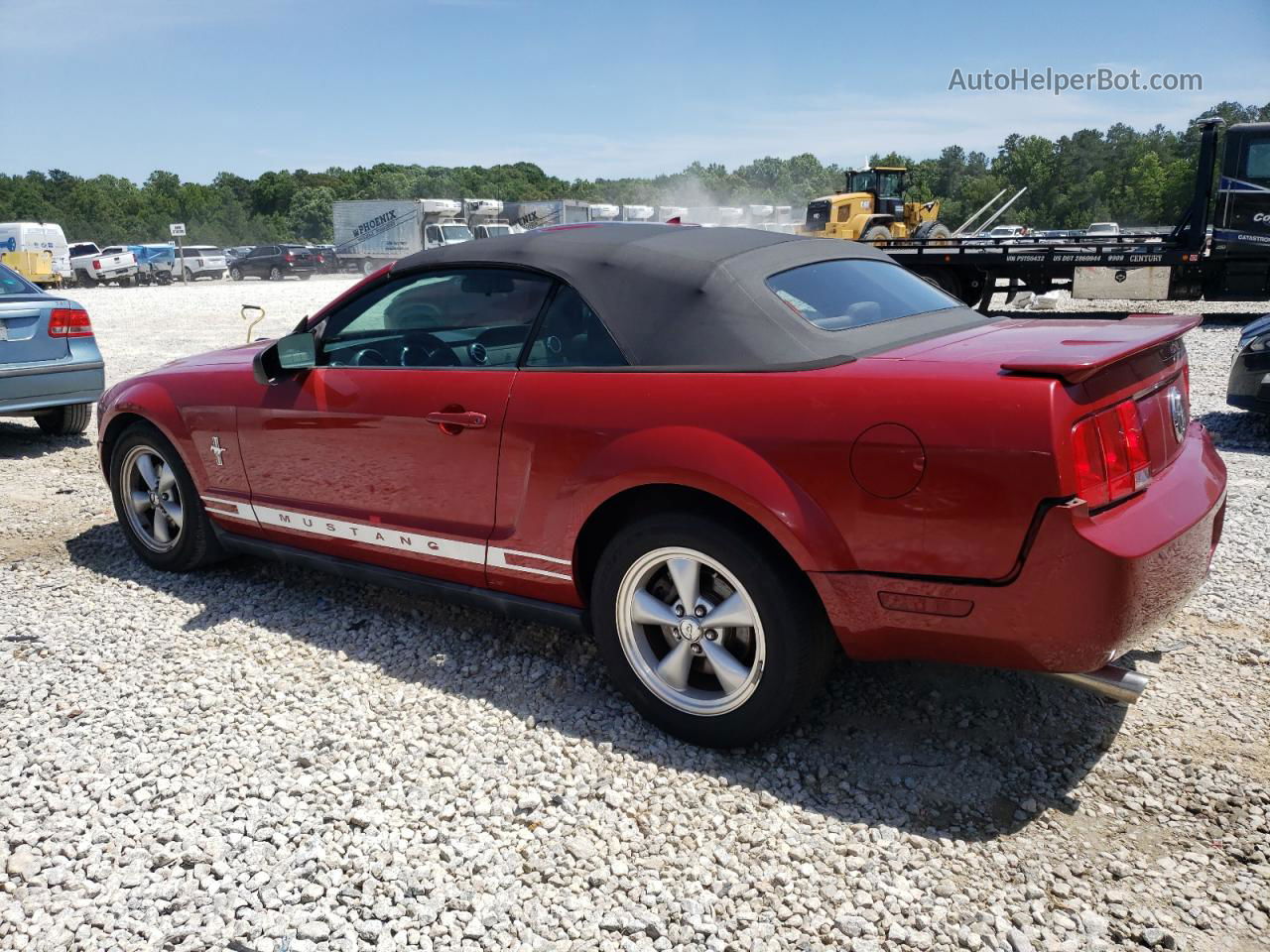 2008 Ford Mustang  Maroon vin: 1ZVHT84N585188993