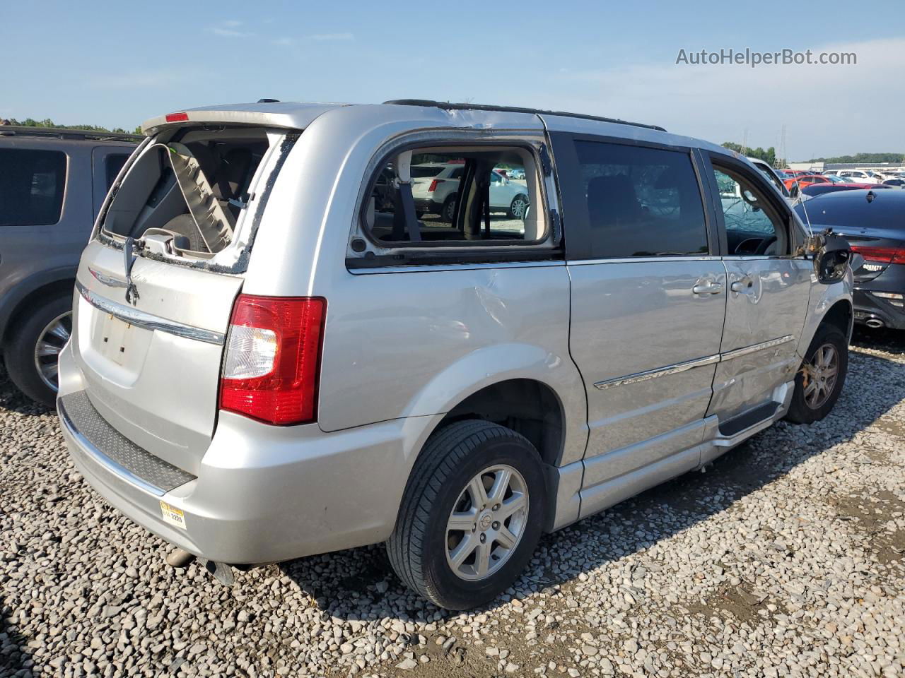 2011 Chrysler Town & Country Touring Серебряный vin: 2A4RR5DG0BR615328