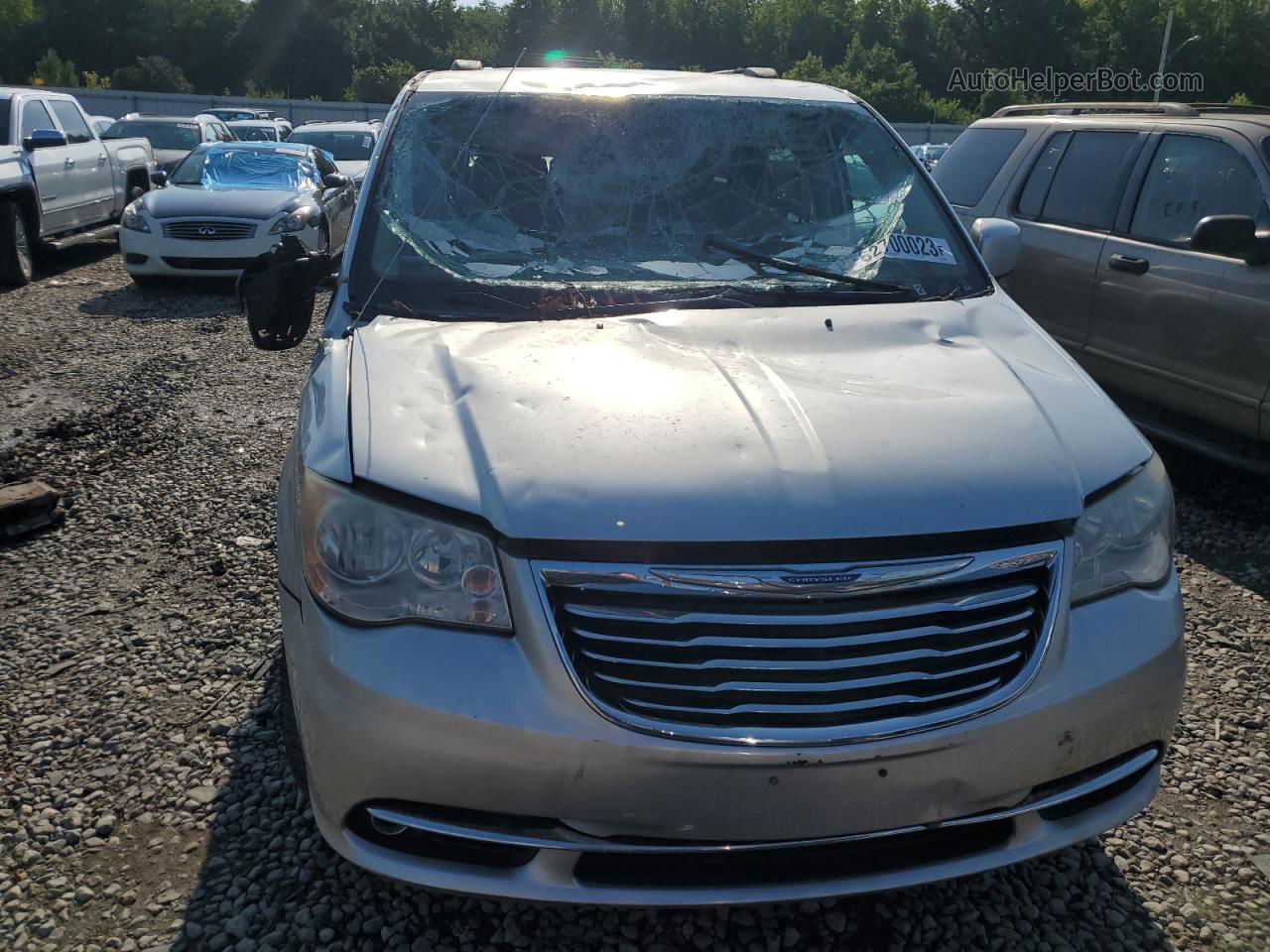 2011 Chrysler Town & Country Touring Silver vin: 2A4RR5DG0BR615328