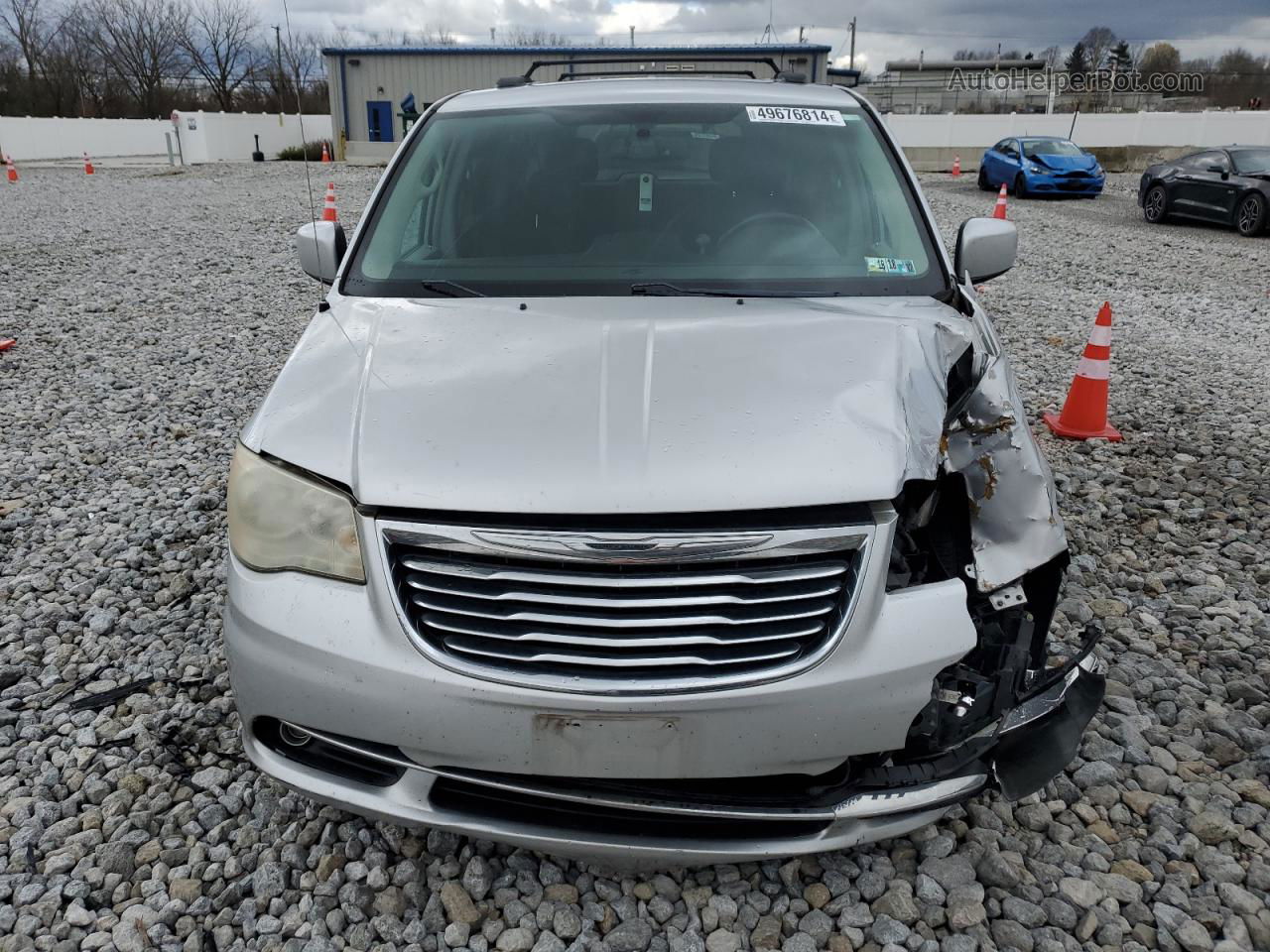 2011 Chrysler Town & Country Touring Silver vin: 2A4RR5DG1BR708584