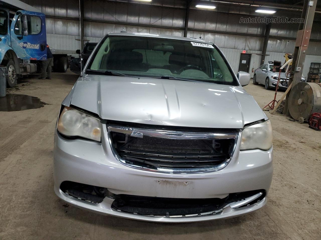 2011 Chrysler Town & Country Touring Silver vin: 2A4RR5DG2BR621423