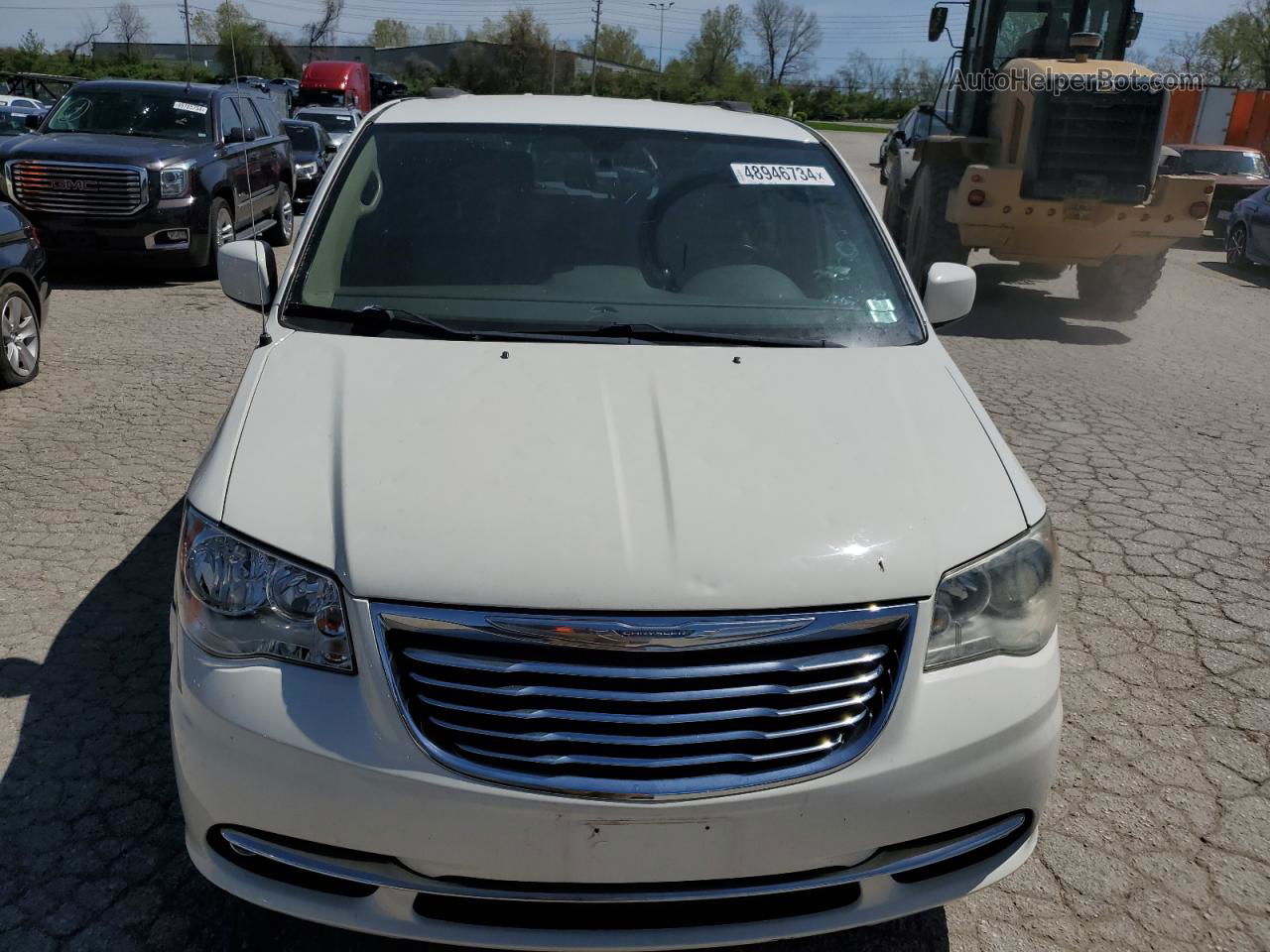 2011 Chrysler Town & Country Touring White vin: 2A4RR5DG3BR698270