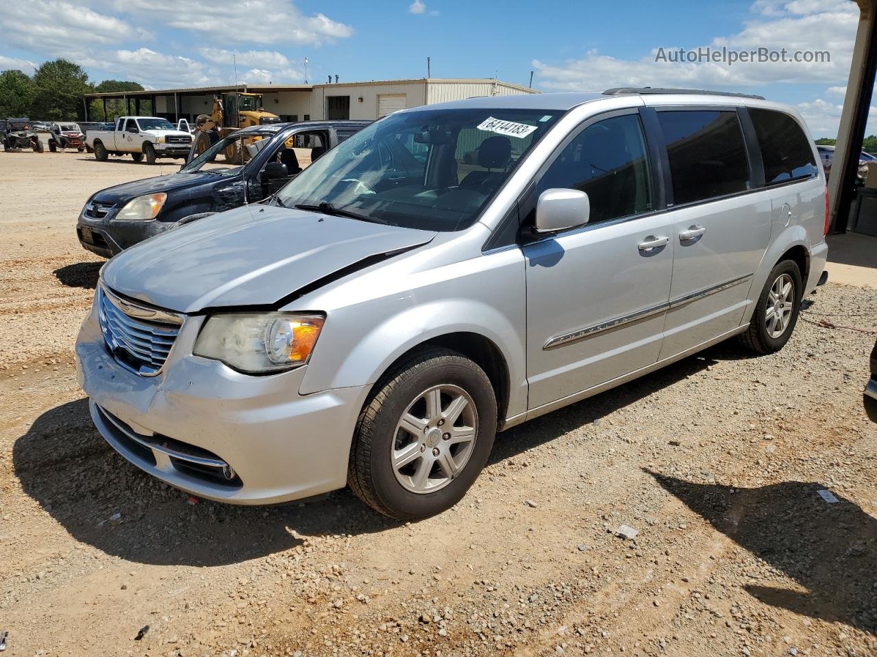 2011 Chrysler Town & Country Touring Silver vin: 2A4RR5DG4BR744706